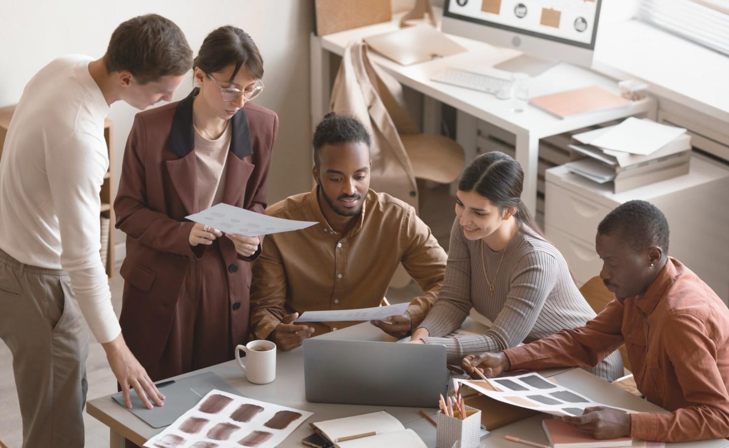 Erfolgreiche Implementierung von aktivitätsbasierter Budgetierung in Unternehmen